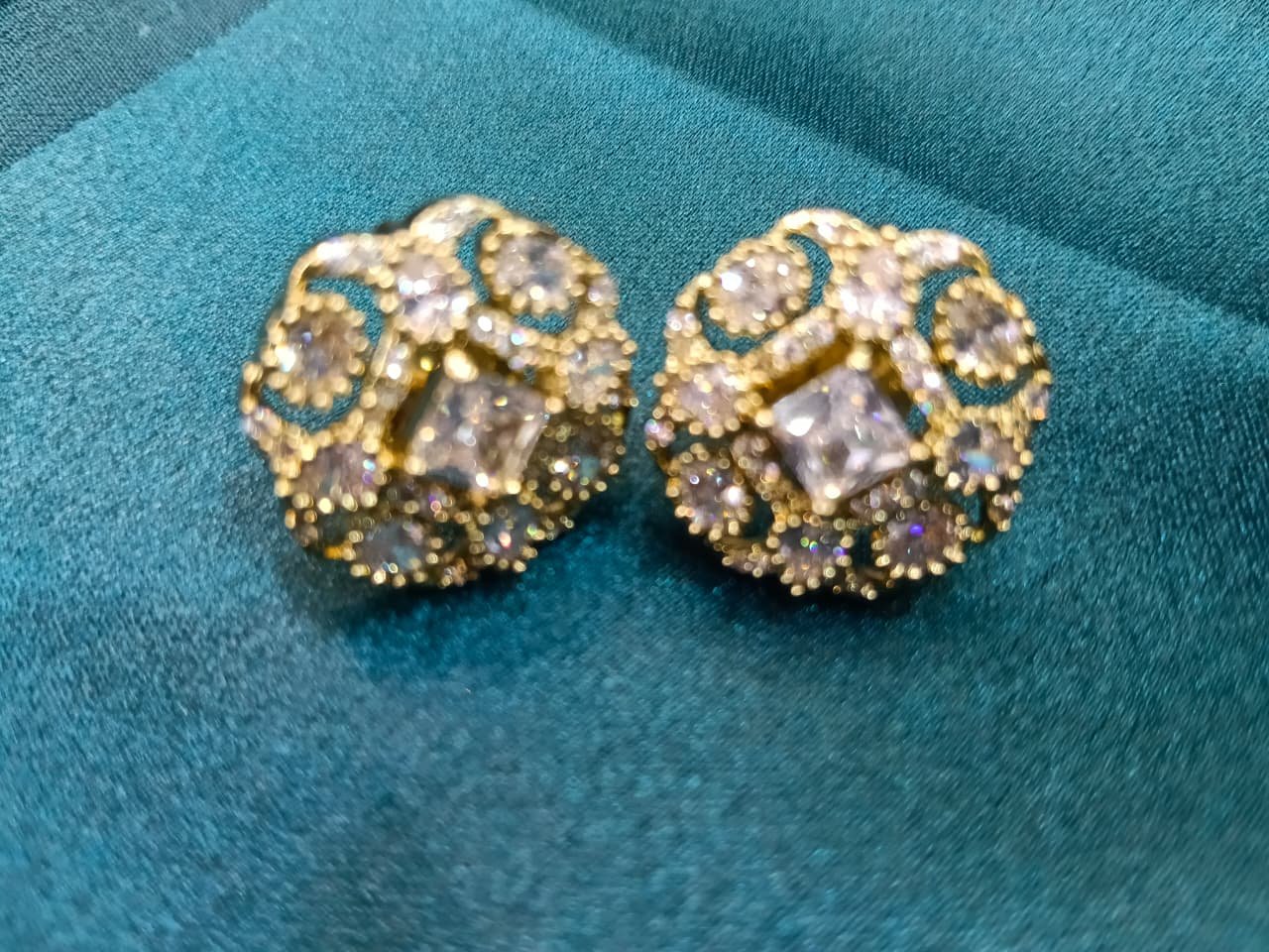 AD JEWELLRY