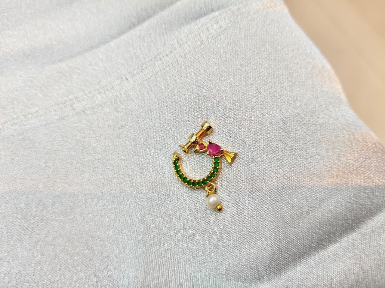 NOSE PIN 