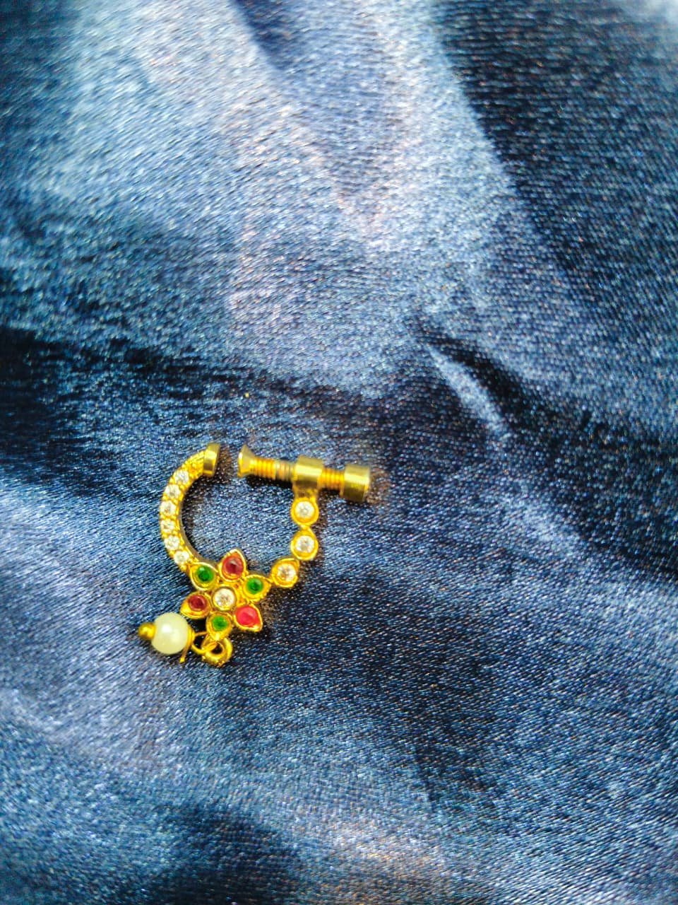 NOSE PIN